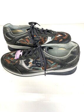 Skechers Wedge Fit Sneakers/ Size 10 Women / Metallic Trim/ New Without Tags